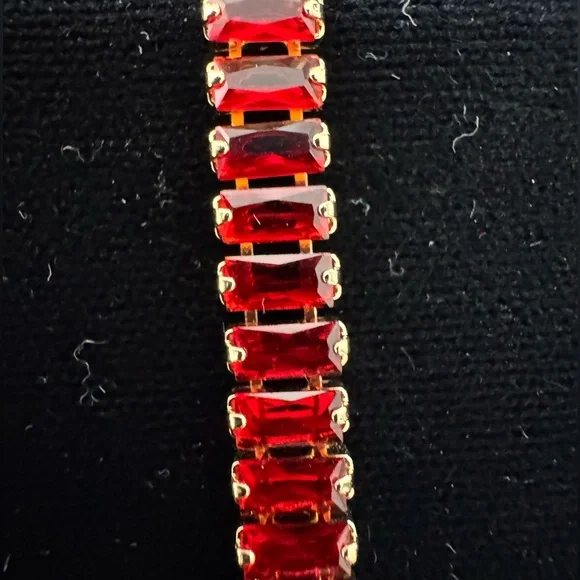 Stunning red crystal full tennis bracelet - Picture 2 of 5